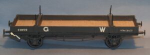 WEP111 Macaw A (Gauge 1)